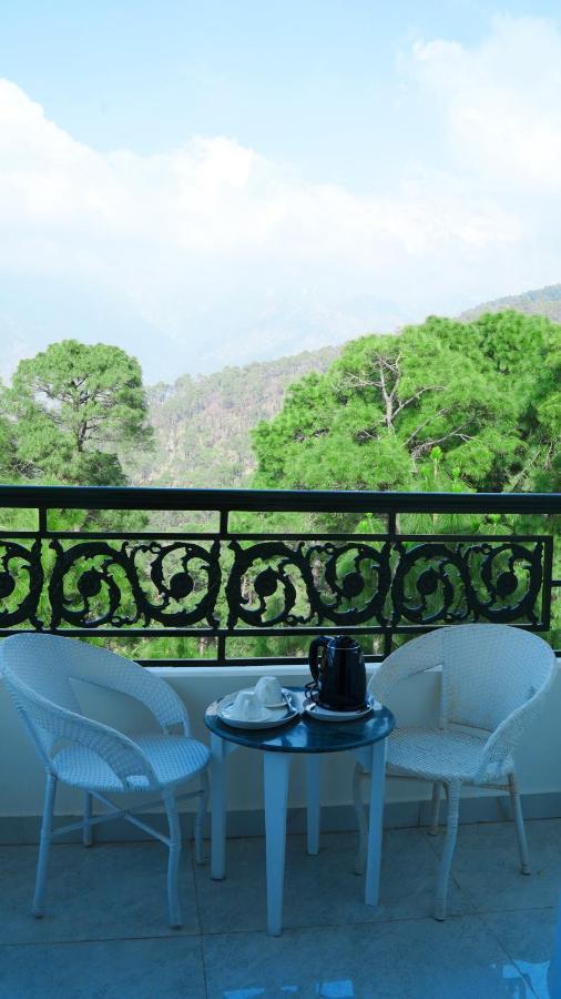 Hotel Saheb'S Castle Mcleodganj McLeod Ganj Exterior photo